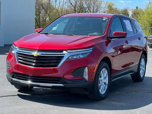 Used 2024 Chevrolet Equinox LT AWD/4WD image 43