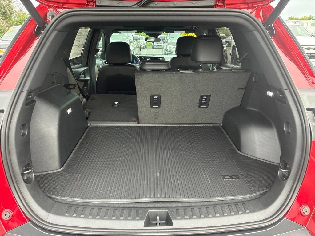 New 2027 Chevrolet Equinox LT w/ Convenience Package II AWD/4WD image 28