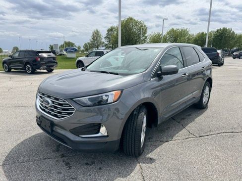 Used 2022 Ford Edge SEL AWD/4WD image 3