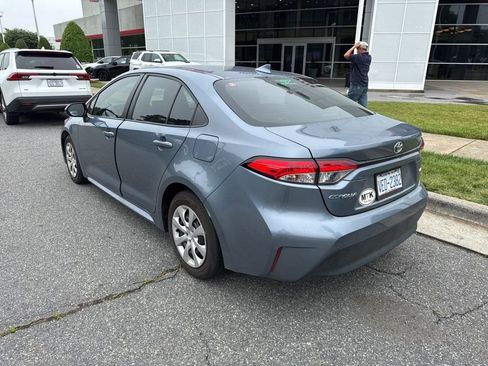 Used 2024 Toyota Corolla LE FWD image 6