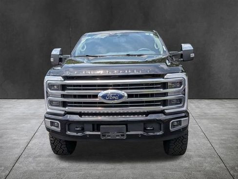 Used 2026 Ford F250 Platinum w/ Platinum Plus Package AWD/4WD image 9