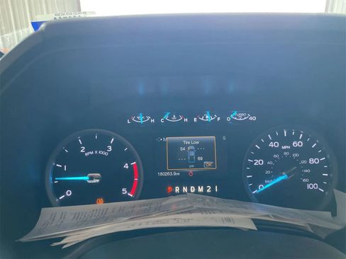 Used 2018 Ford F250 XL w/ Power Equipment Group AWD/4WD image 9