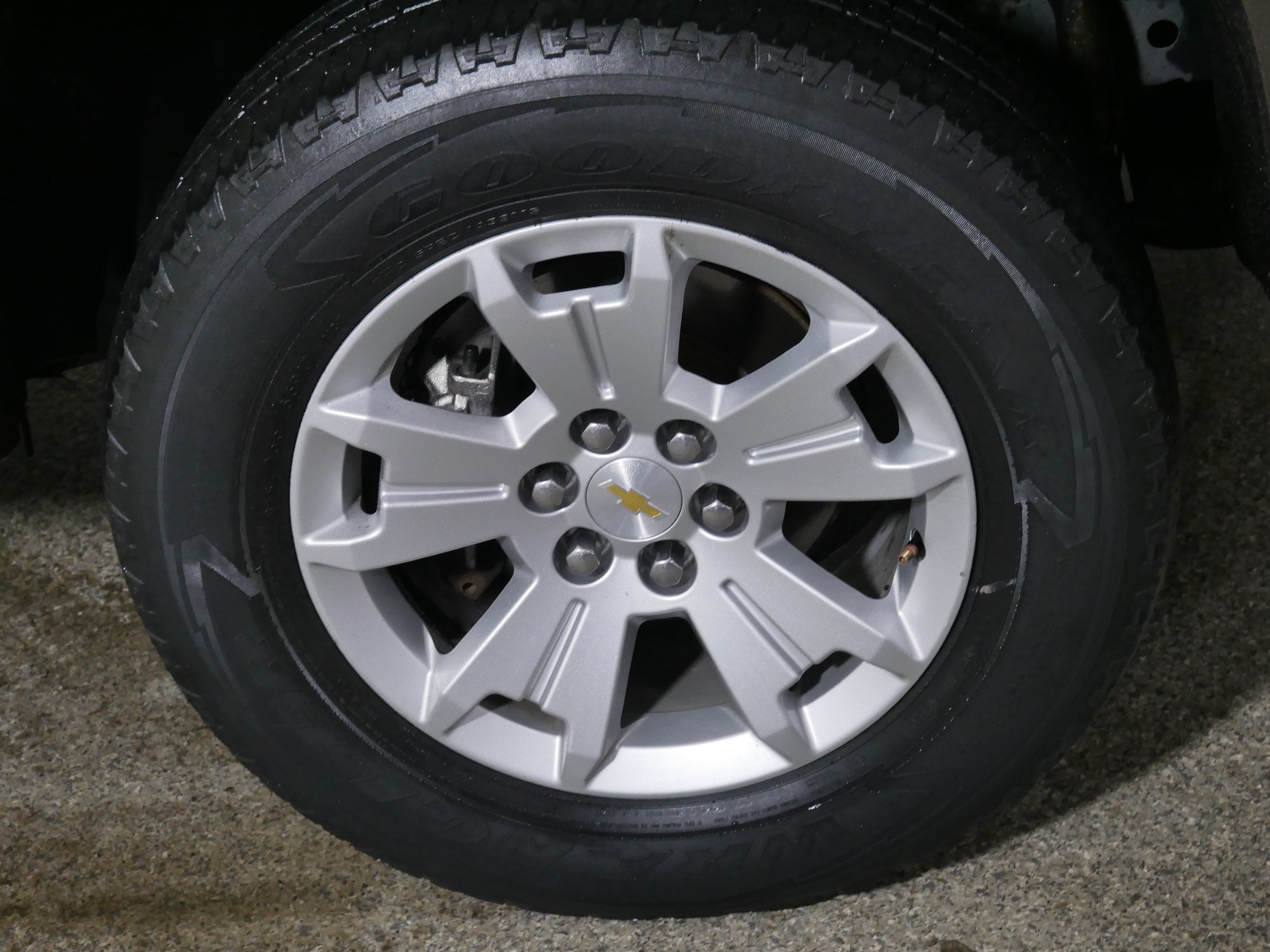 Used 2015 Chevrolet Colorado LT w/ LT Convenience Package AWD/4WD image 15