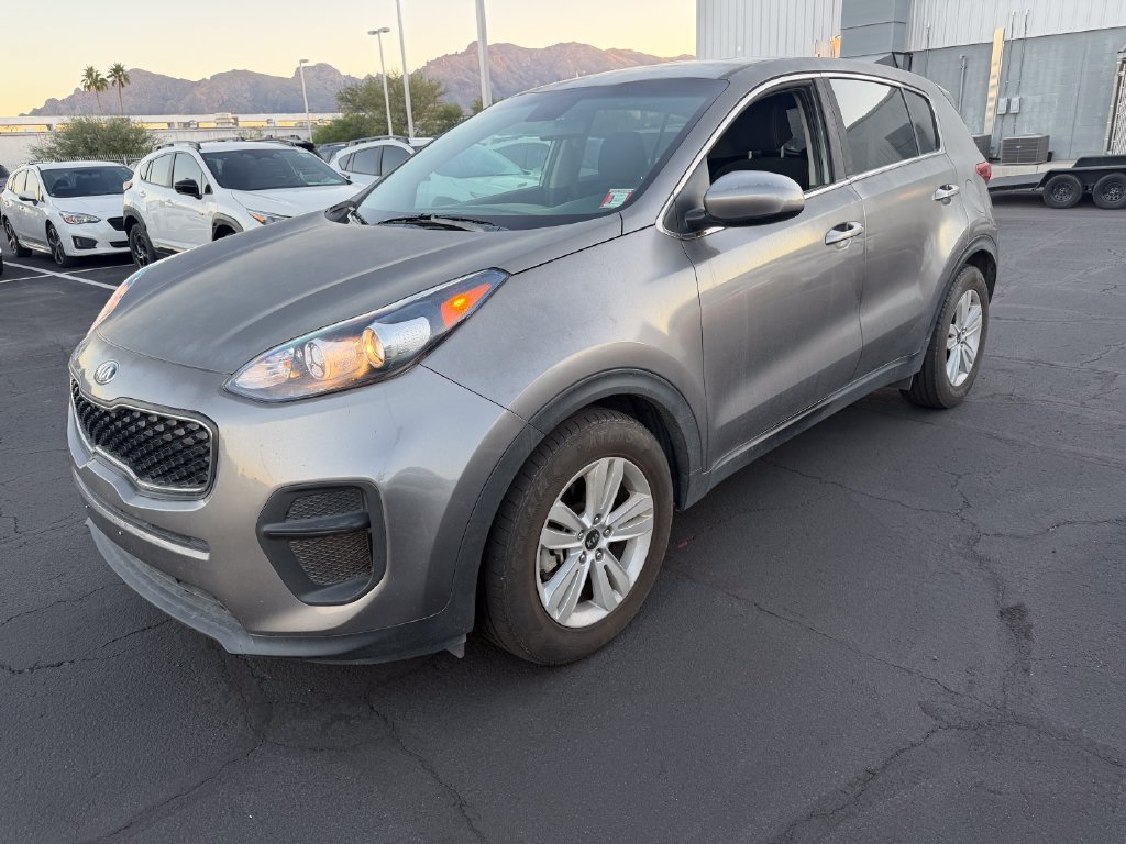 Used 2018 Kia Sportage LX FWD image 3