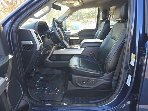 Used 2017 Ford F250 Lariat w/ Lariat Value Package image 4