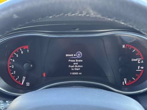 Used 2017 Dodge Durango SXT w/ Quick Order Package 23B AWD/4WD image 19