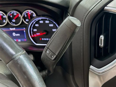 Used 2020 Chevrolet Silverado 1500 RST image 18