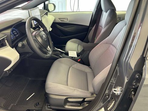 Used 2026 Toyota Corolla SE w/ SE Package FWD image 15