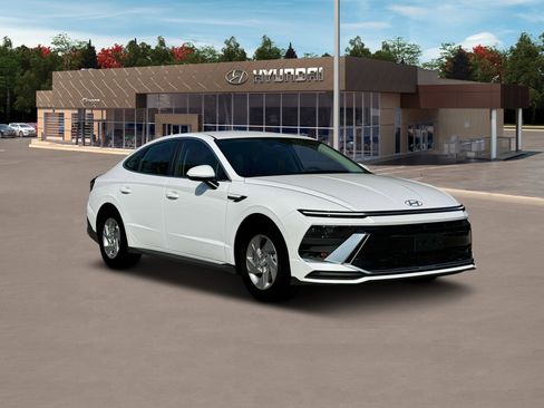 New 2025 Hyundai Sonata SE image 11
