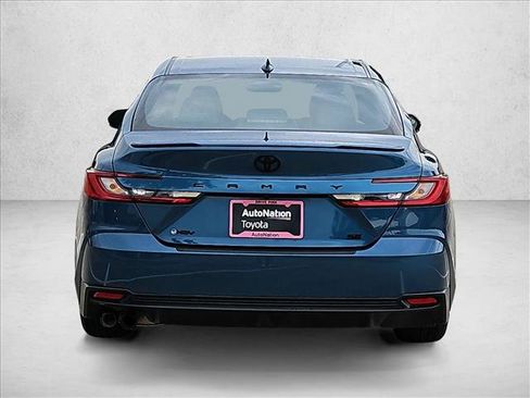 Used 2026 Toyota Camry SE w/ Convenience Package FWD image 7