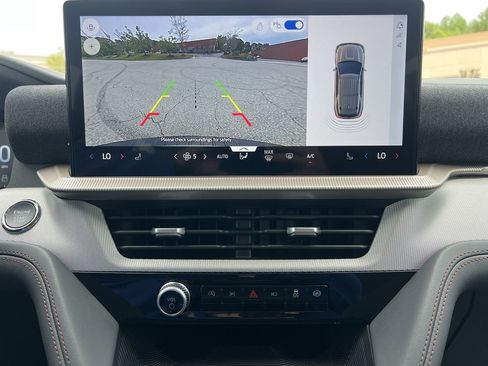 New 2026 Ford Explorer Active image 4