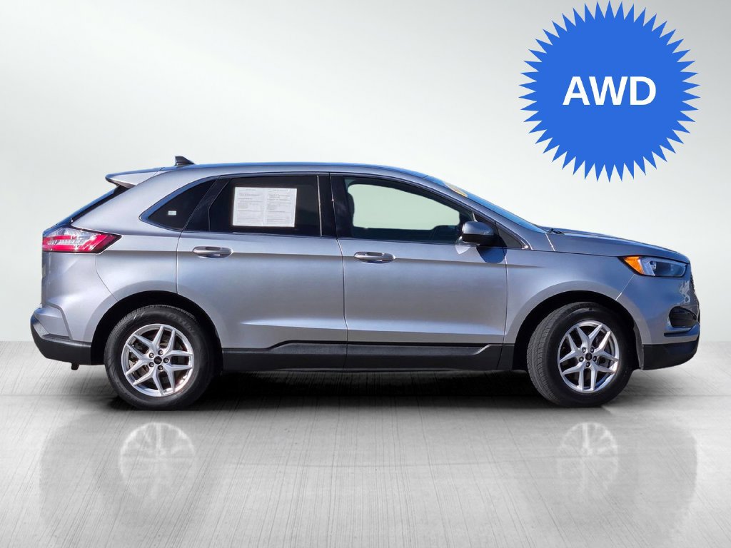 Used 2023 Ford Edge SEL AWD/4WD image 3