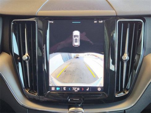 Certified 2025 Volvo XC60 T8 Core w/ Protection Package Premier image 19
