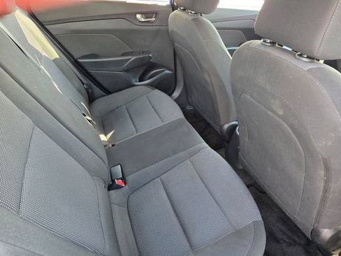 Used 2022 Hyundai Accent SE FWD image 35