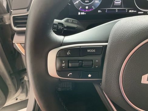 Used 2025 Kia Sportage SX FWD image 12