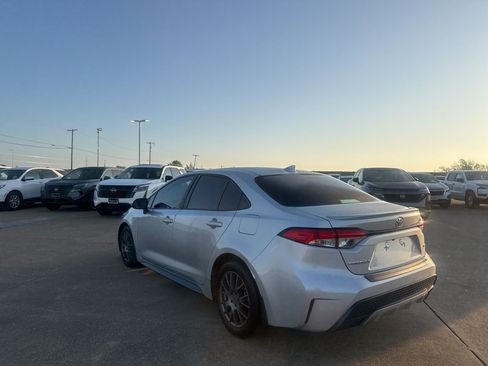 Used 2021 Toyota Corolla SE image 14