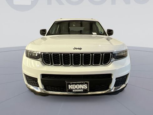 Used 2023 Jeep Grand Cherokee L Laredo AWD/4WD image 4