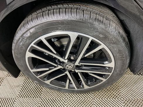 New 2026 Toyota Camry XLE FWD image 9