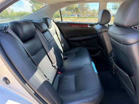 Used 2005 Lexus ES 330 image 11