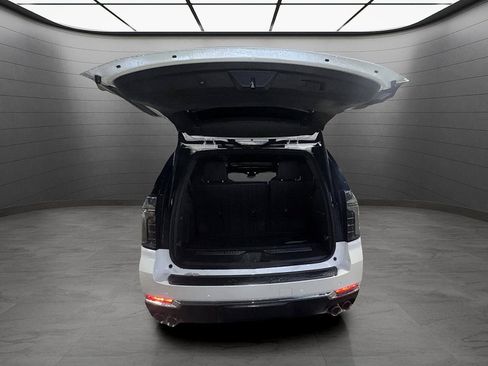 New 2025 Chevrolet Tahoe Premier AWD/4WD image 28