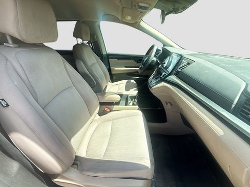 Certified 2018 Honda Odyssey EX image 29