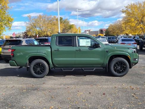 New 2026 Nissan Frontier SV w/ Tow Package AWD/4WD image 2