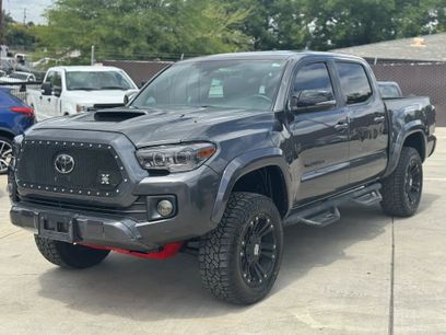 Used 2019 Toyota Tacoma TRD Sport w/ Technology Package