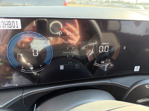 New 2026 Hyundai Santa Fe SE image 17