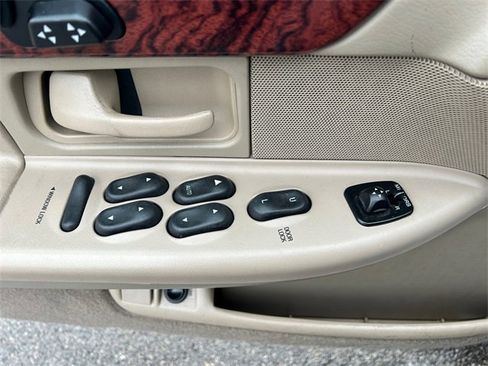 Used 2000 Mercury Grand Marquis LS image 15