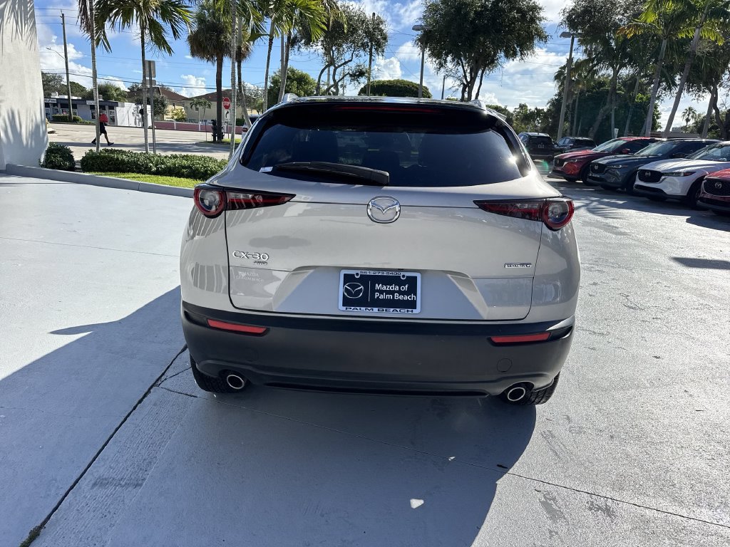 Used 2024 MAZDA CX-30 AWD 2.5 S w/ Select Sport Pkg image 2