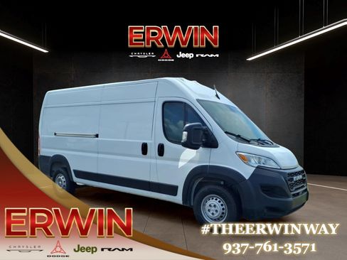 Used 2023 RAM ProMaster 2500 FWD image 1
