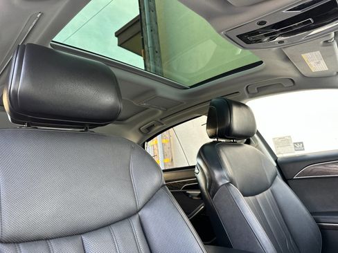 Used 2022 Audi A8 L 3.0T image 18