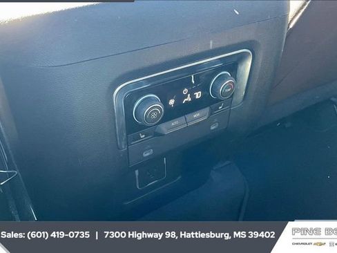 Certified 2022 Chevrolet Suburban High Country image 24