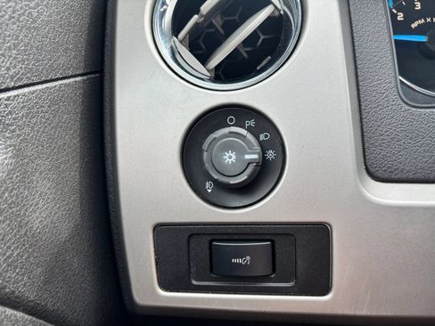 Used 2011 Ford F150 FX4 w/ FX Luxury Pkg AWD/4WD image 28