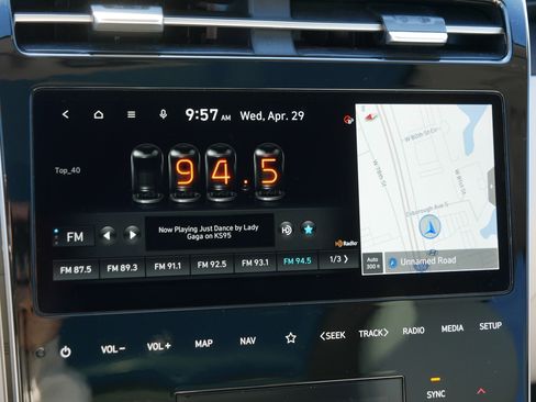 Certified 2022 Hyundai Tucson Limited AWD/4WD image 22
