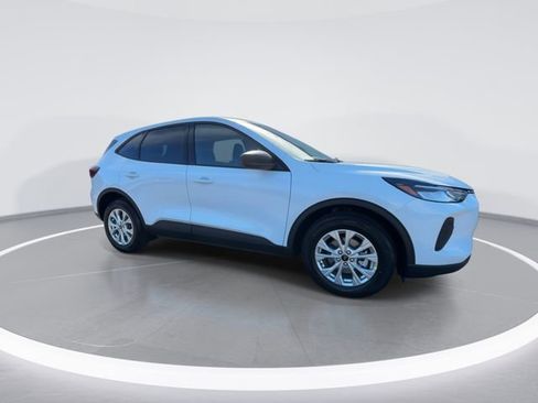 New 2026 Ford Escape Active image 2