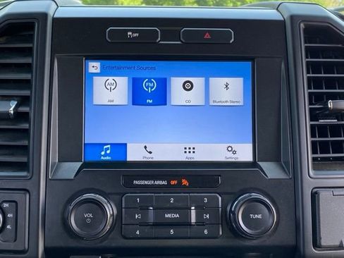 Used 2017 Ford F150 XL w/ Equipment Group 101A Mid AWD/4WD image 28