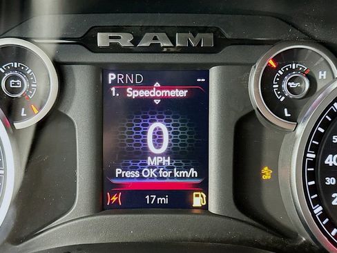New 2026 RAM 2500 Big Horn AWD/4WD image 11
