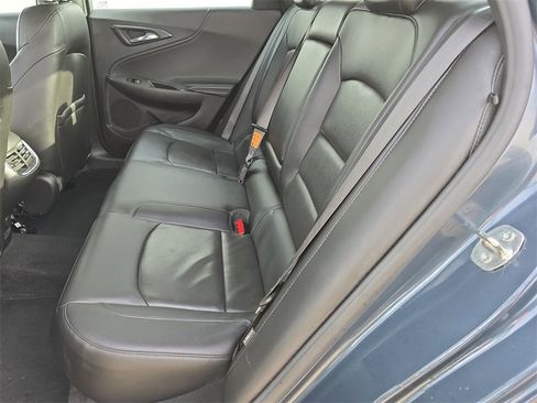 Certified 2020 Chevrolet Malibu LT w/ Leather Package image 26