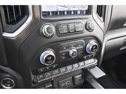 Used 2021 GMC Sierra 1500 AT4 w/ AT4 Premium Package AWD/4WD image 24