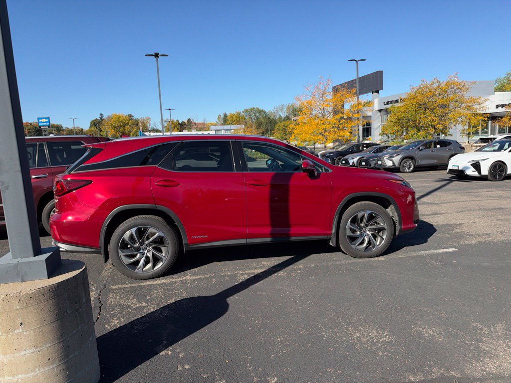 Used 2019 Lexus RX 450hL Luxury w/ Cold Area Package (CT) AWD/4WD image 17