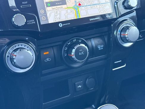 Used 2024 Toyota 4Runner TRD Off-Road Premium image 23