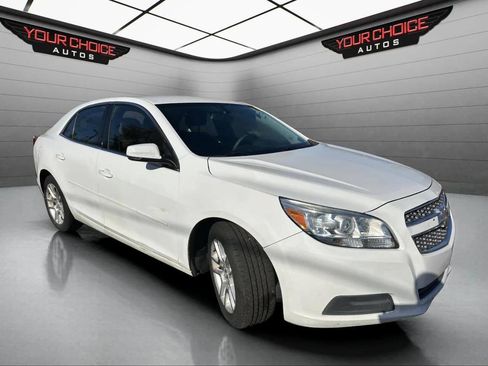 Used 2013 Chevrolet Malibu LT w/ Power Convenience Package FWD image 7