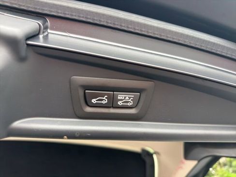 Used 2016 BMW 535i Gran Turismo xDrive AWD/4WD image 9