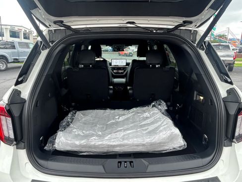 New 2026 Ford Explorer Tremor AWD/4WD image 6