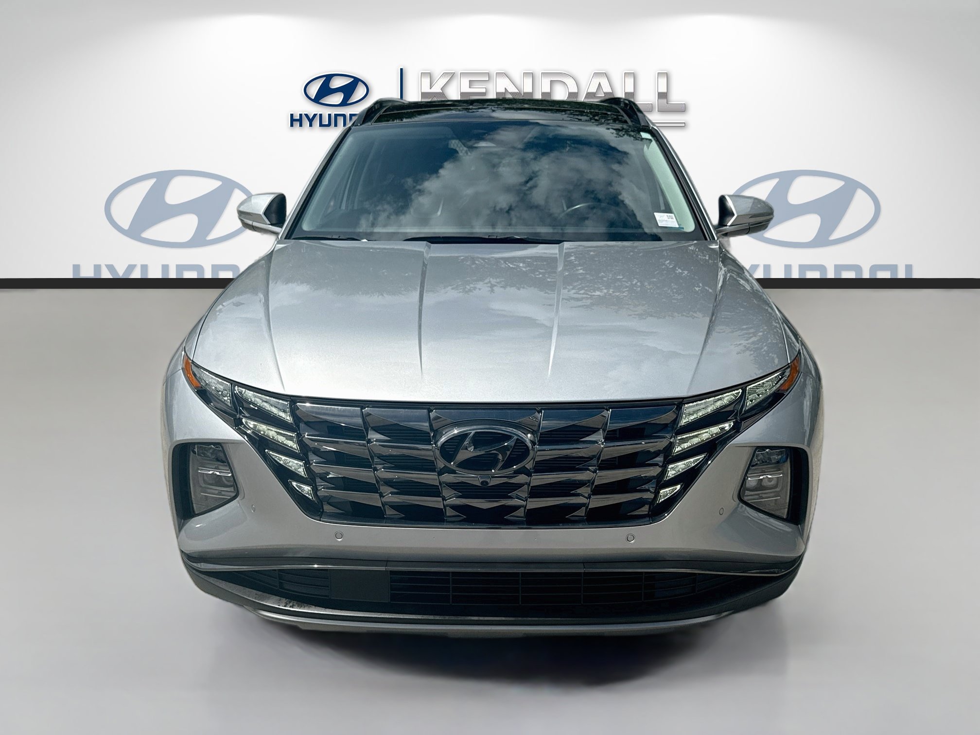 Used 2024 Hyundai Tucson Limited FWD image 2