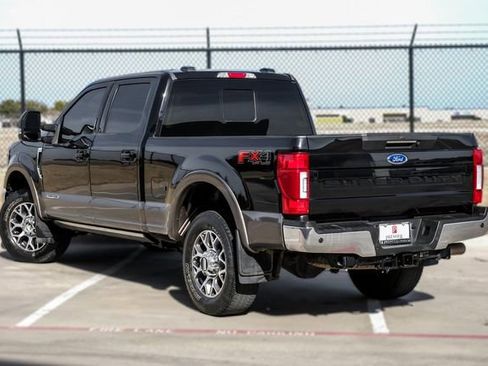 Used 2022 Ford F250 Lariat w/ Lariat Ultimate Package image 16