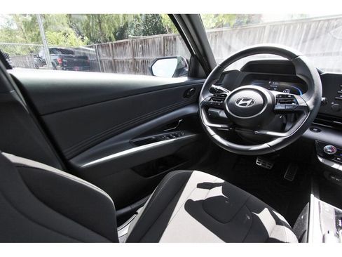 Certified 2026 Hyundai Elantra Sport FWD image 8