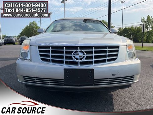 Used 2008 Cadillac DTS Limousine FWD image 2