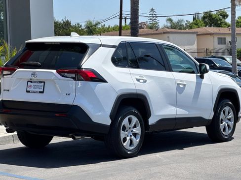 Certified 2023 Toyota RAV4 LE FWD image 5